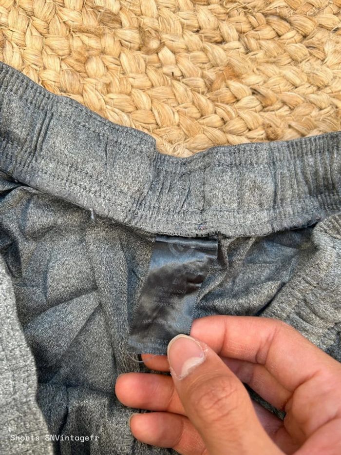 Short Champion Gris Homme Taille L | Très Bon État | Sport & Casual | SM324 - photo numéro 3