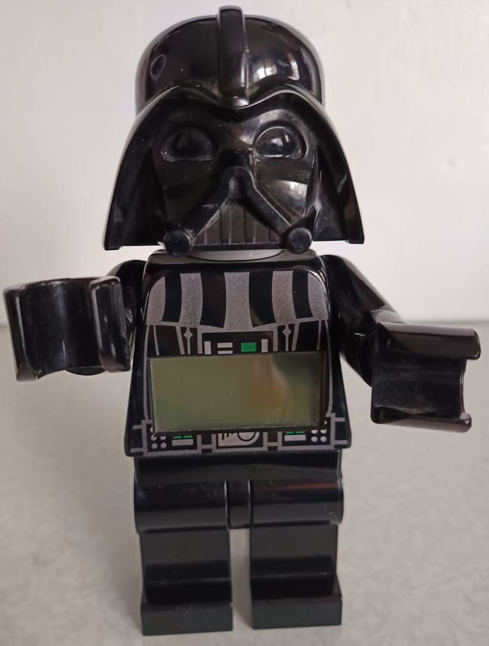 LEGO Figurine -  réveil digital STAR WARS lego Dark Vador Alarme - 9002113