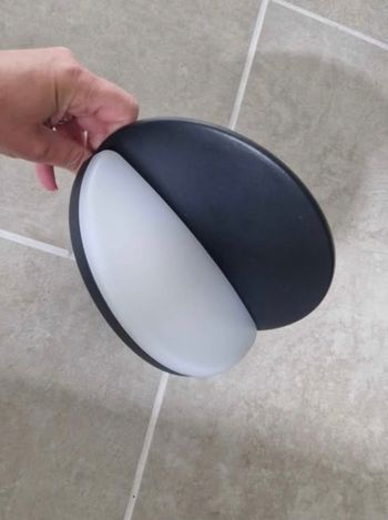 Applique murale extérieur noir tbe