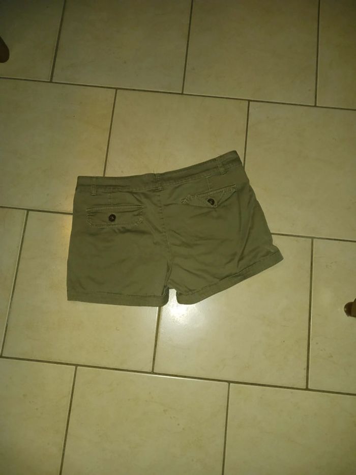 Short kaki T42 - photo numéro 2