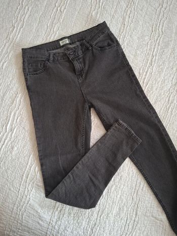 Skinny Kiabi taille 40