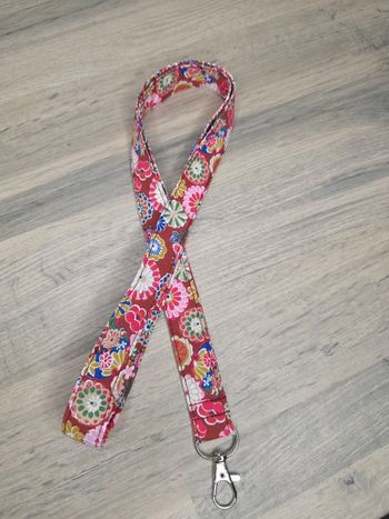 Tour de cou, porte badge, porte clés 