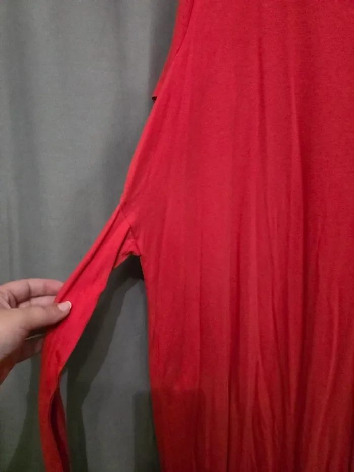 Robe longue rouge - photo numéro 3
