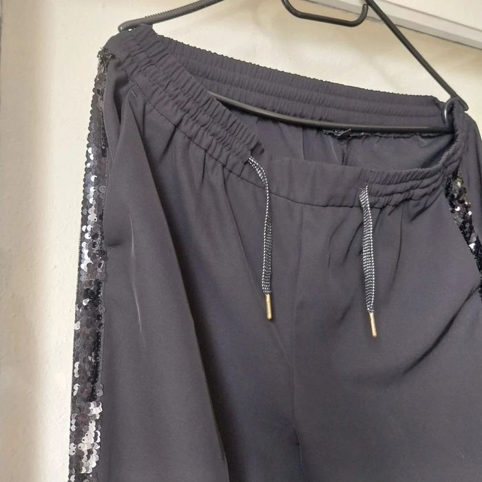 Magnifique pantalon noir taille 42 - photo numéro 2