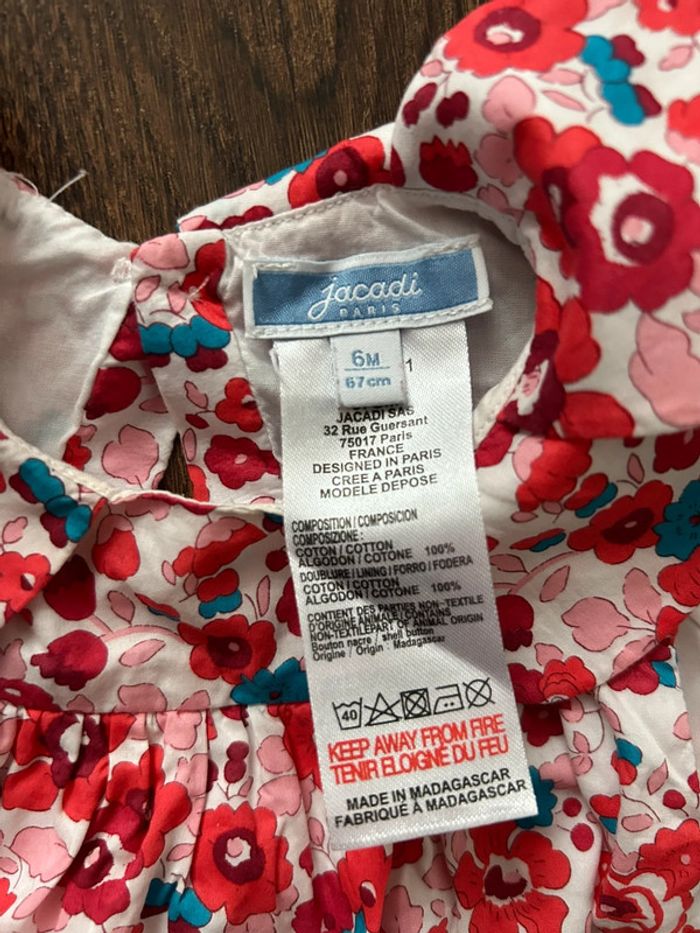 Robe Jacadi liberty 6 mois 67 cm rouge fleurs - photo numéro 2