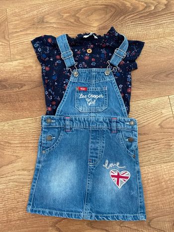 Salopette robe + t shirt 3 ans comme neuf