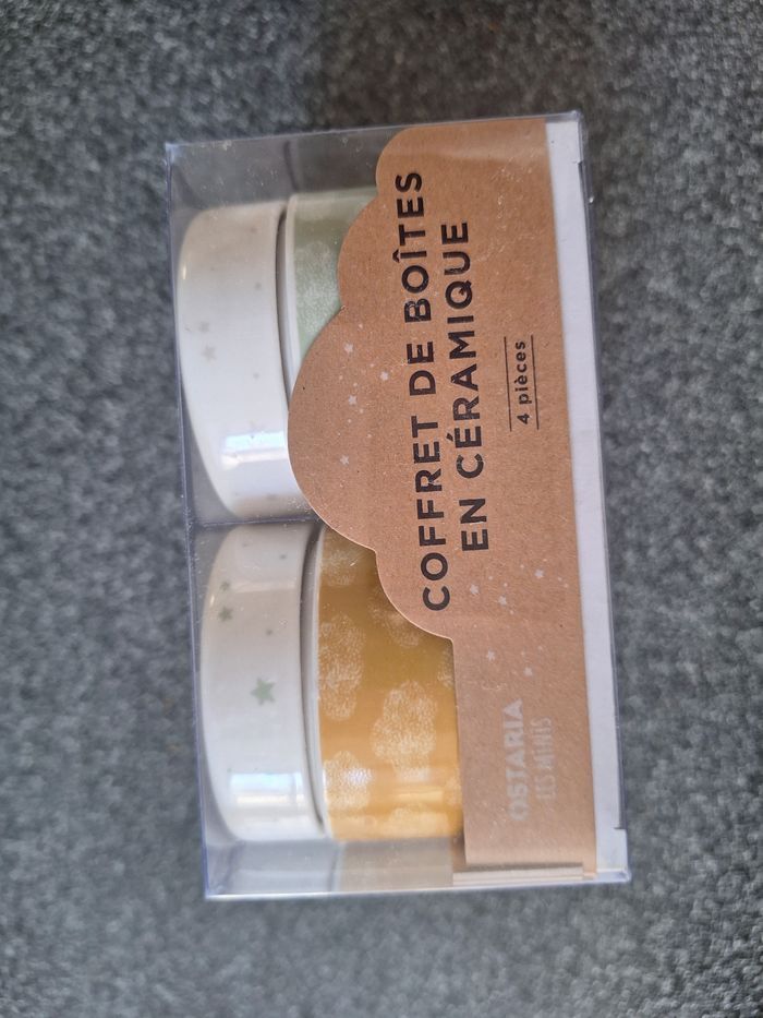 Coffret 4 minis boites en céramique ⁃
Ostaria - photo numéro 2