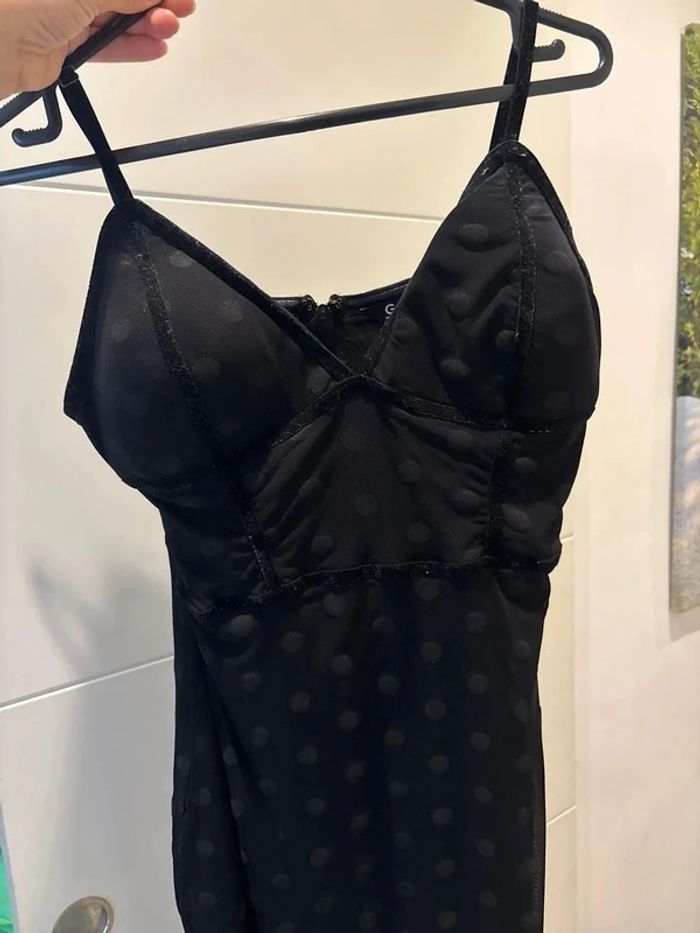 Robe femme noire taille XL marque Guess - photo numéro 2