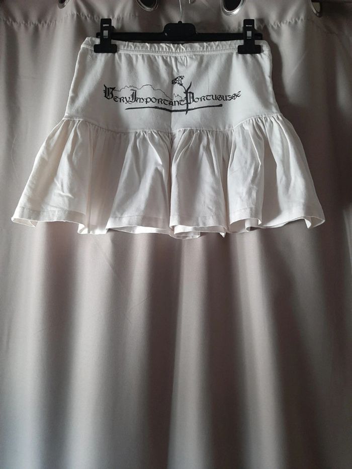 Jupe very important portuguese - photo numéro 2