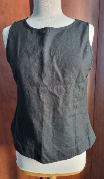 Blouse noir sans manches 42-44