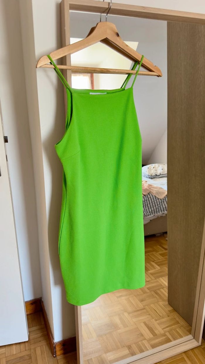 Robe moulante verte S - photo numéro 4