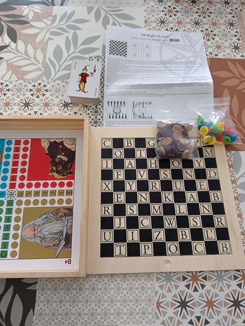 Boite de 68 règles de jeux Fort Boyard Boite complète