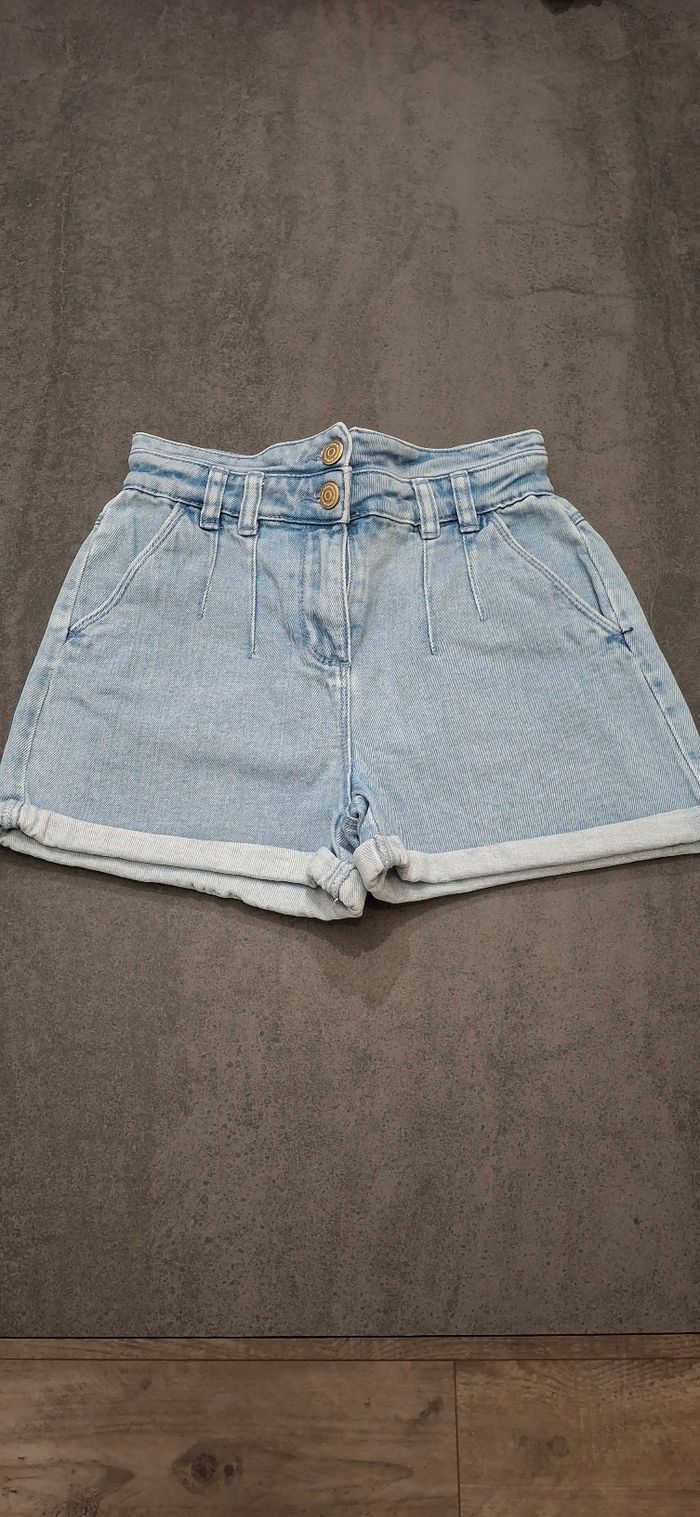 Short Tape à l'œil