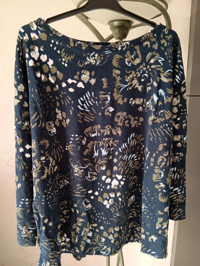 Haut C&A XL