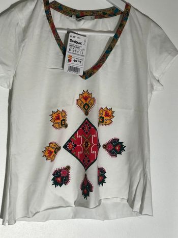 🌼Tee shirt Desigual🌼