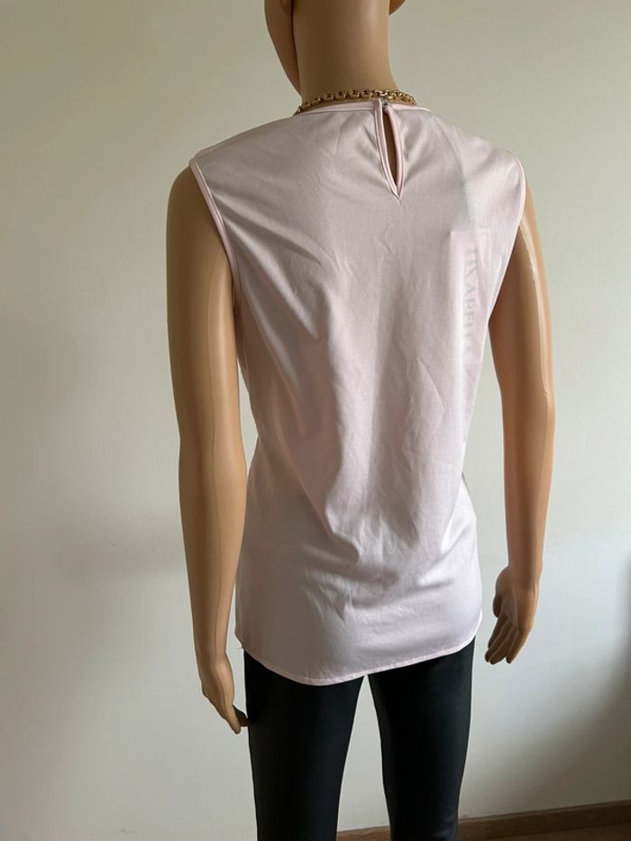 Haut rose neuf sans manches Lizabella taille UK 10 (valeur 90€) - photo numéro 8