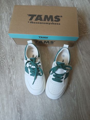 Baskets neuves garçon Tams taille 30