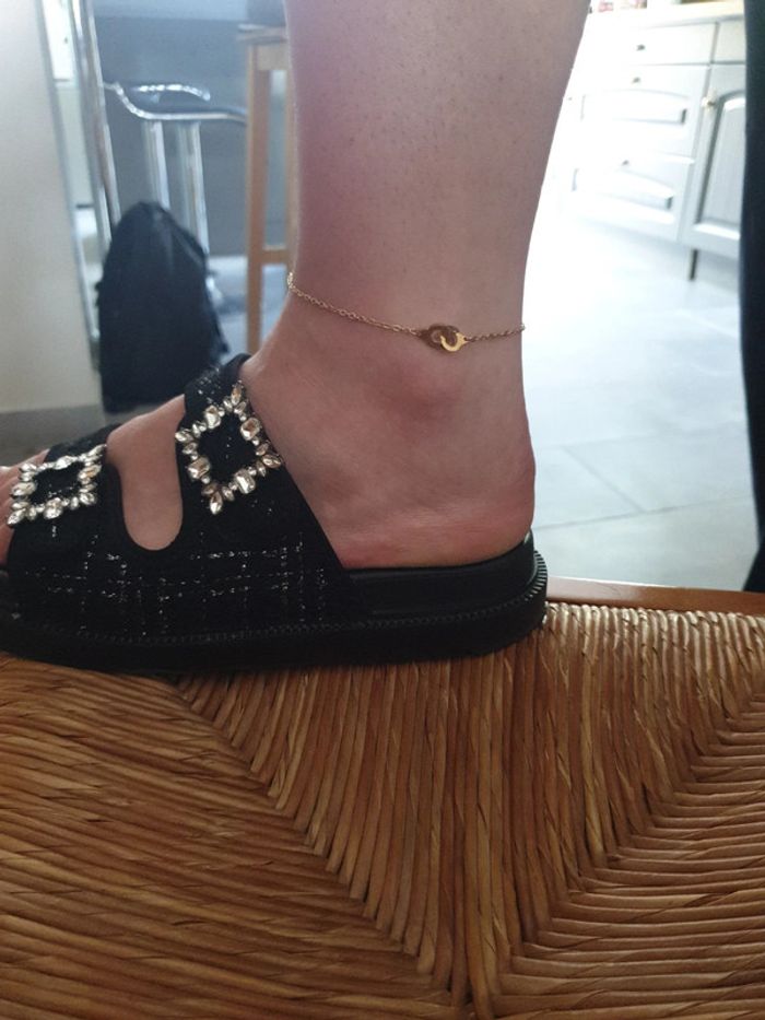 Bracelet cheville menotte