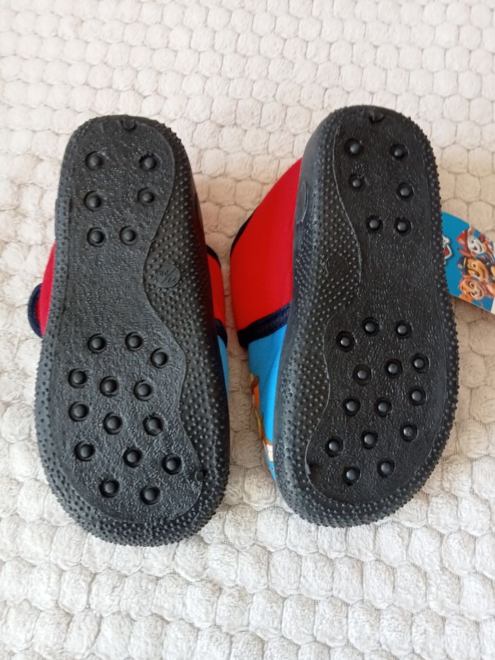 Chaussons paw patrol 27/28 - photo numéro 3