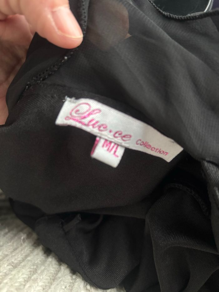 Robe noire habillée neuve - photo numéro 3