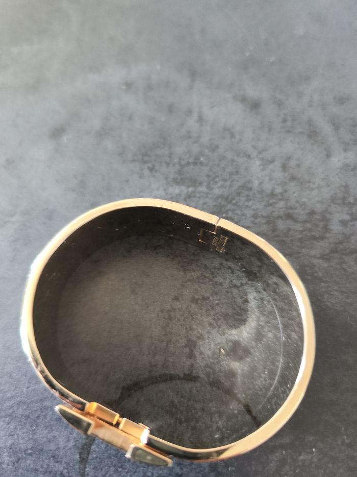 Très beau bracelet - photo numéro 3