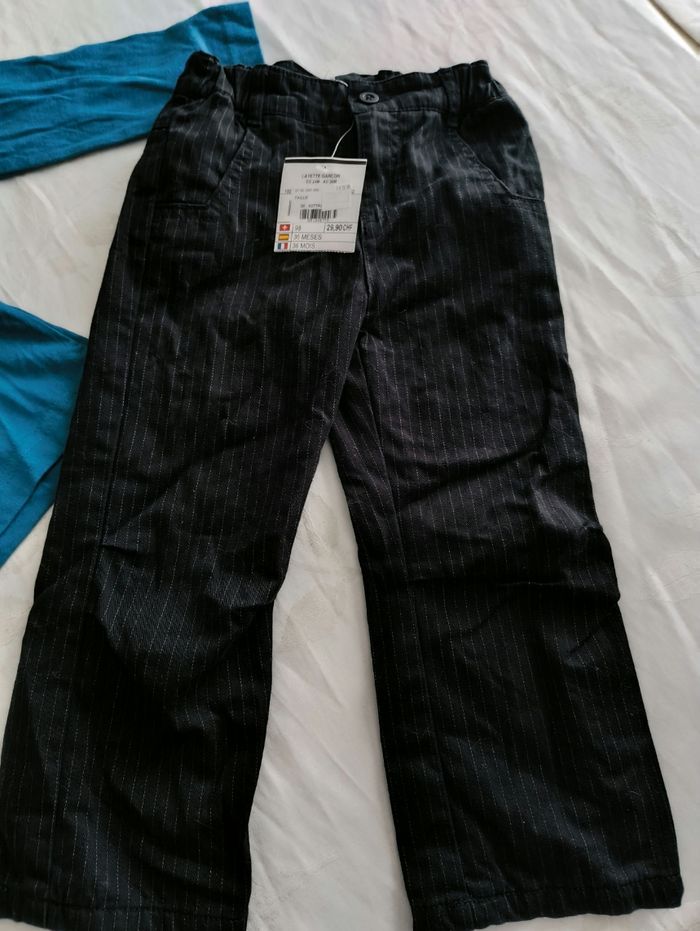 Ensemble fille 3 ans ( neuf) - photo numéro 3