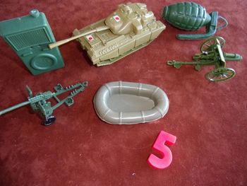 Lot matériel militaire divers