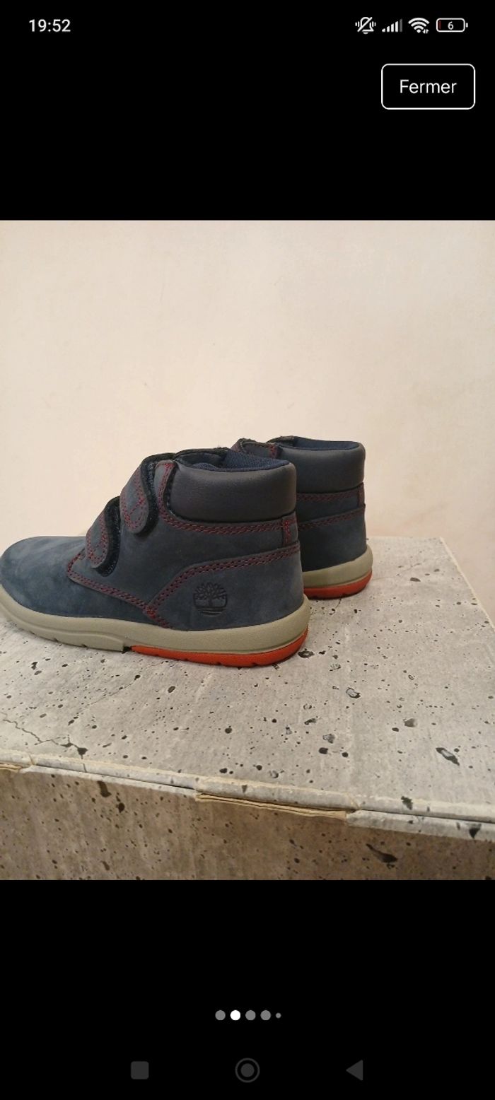 Baskets Timberland à scratch taille 28 - photo numéro 2