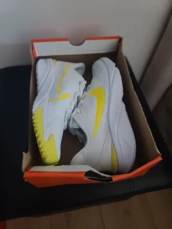 Nike star runner