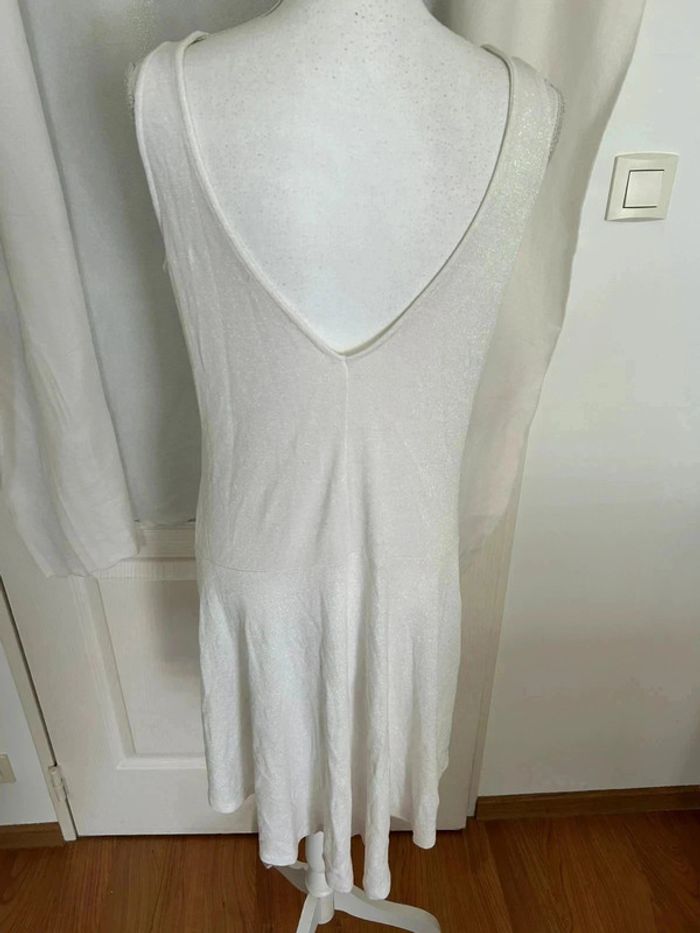 Robe blanche à Pailette - photo numéro 4