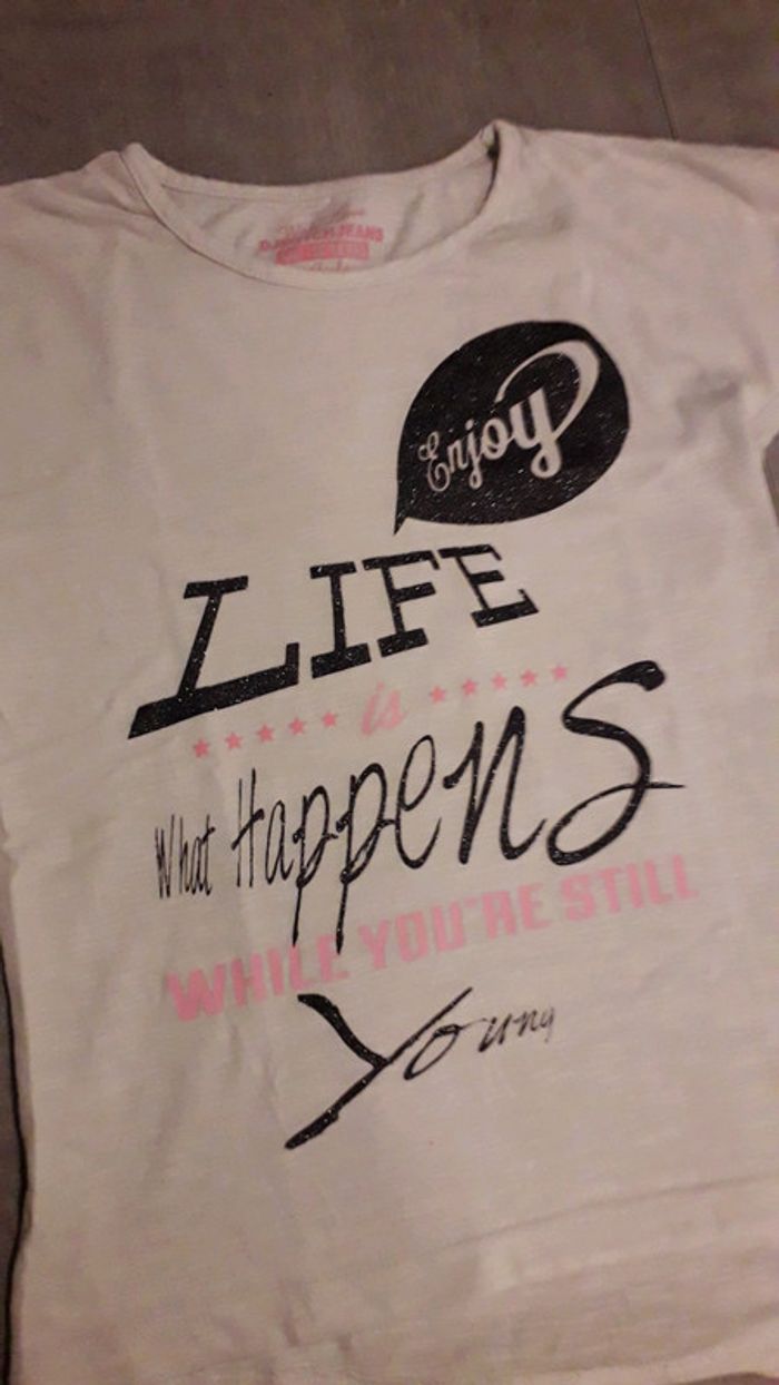 Tee-shirt - photo numéro 2