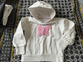Sweat-shirt 4-5 ans