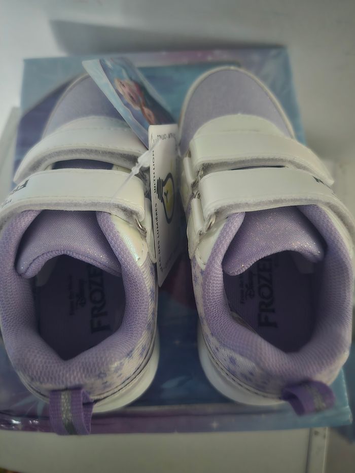 Baskets frozen taille 25 - photo numéro 3