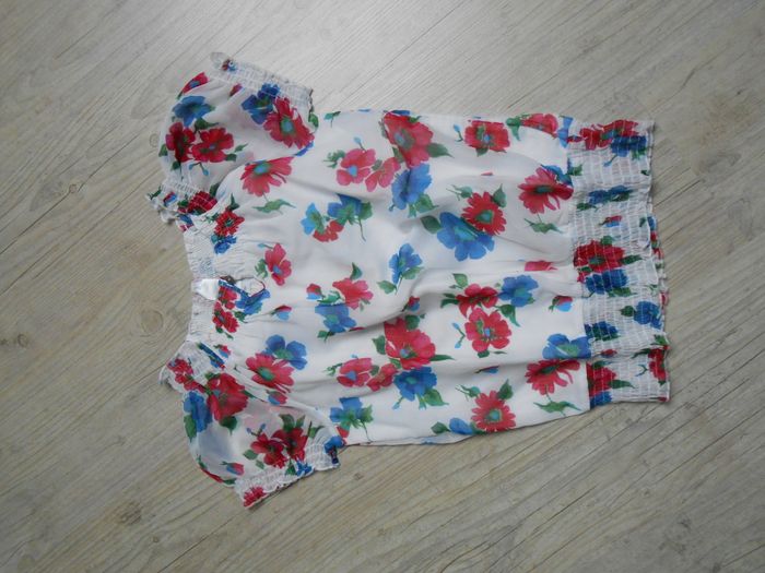 Lot de 2 T-shirts fleuris