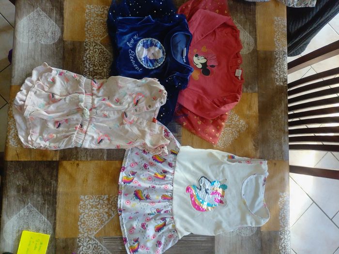 Lot robe filles 36 mois