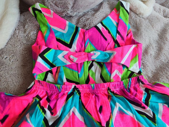 Robe fluo - photo numéro 3