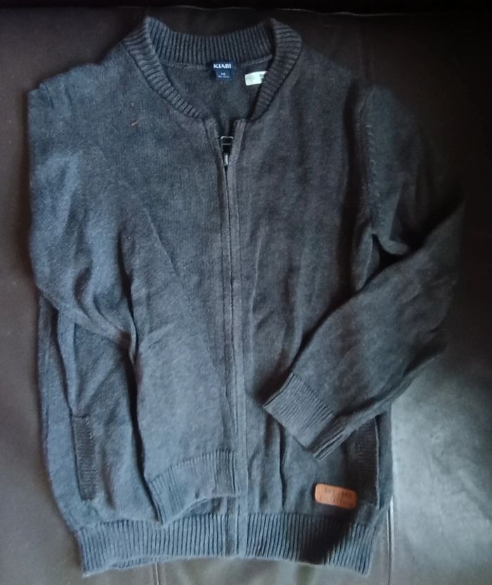 Lot vêtements garçons 6 ans - photo numéro 7