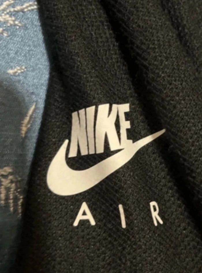 Robe polo Nike taille 14 ans - photo numéro 4