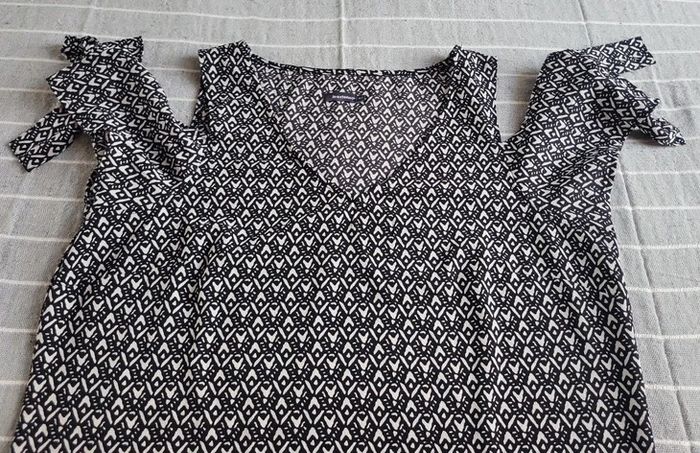 Robe épaules dénudées - photo numéro 4