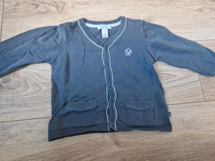 Lot 13 vêtements 12 mois, garçon, mi saison - photo numéro 7