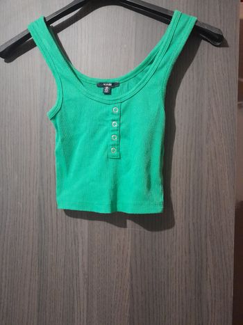 Croc top