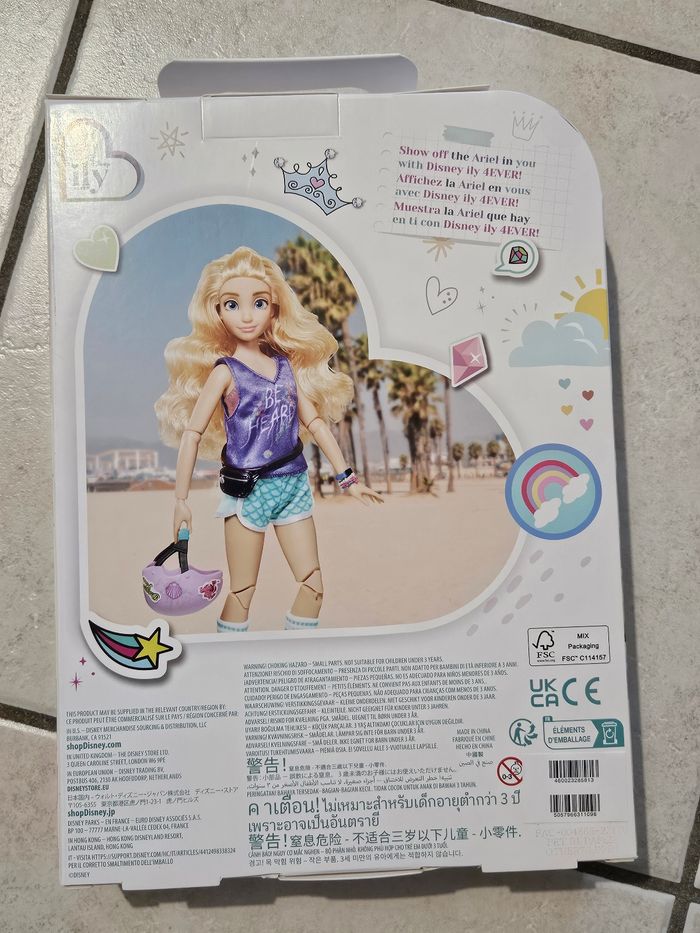 Coffret vêtements poupée ariel neuf
Disney ily - photo numéro 2