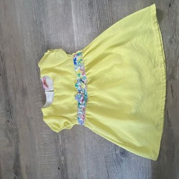 Robe jaune