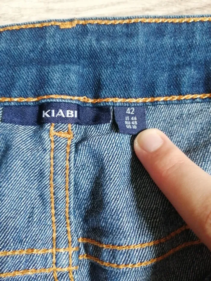 Short bleu en jeans avec coutures marrons / kiabi / (42) - photo numéro 4