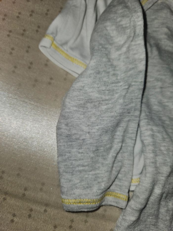 Lot 2 body ML petit bateau 18mois - photo numéro 3
