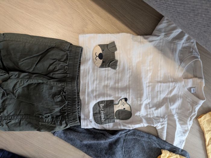 Lot vêtements bébé 12mois - photo numéro 2