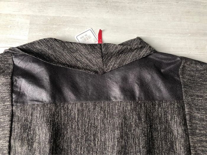 BB24- Haut gris chiné (la voila!)T 38-40 NEUF - photo numéro 9
