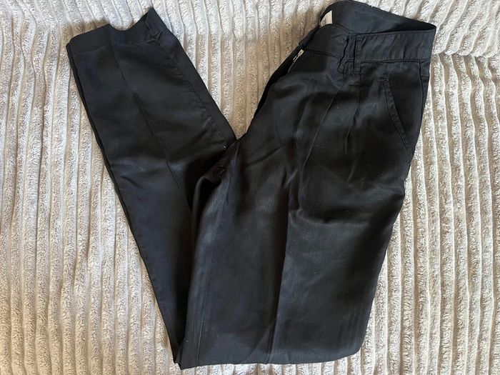 Pantalon noir Pablo taille 40 – fluide & ajusté - photo numéro 2