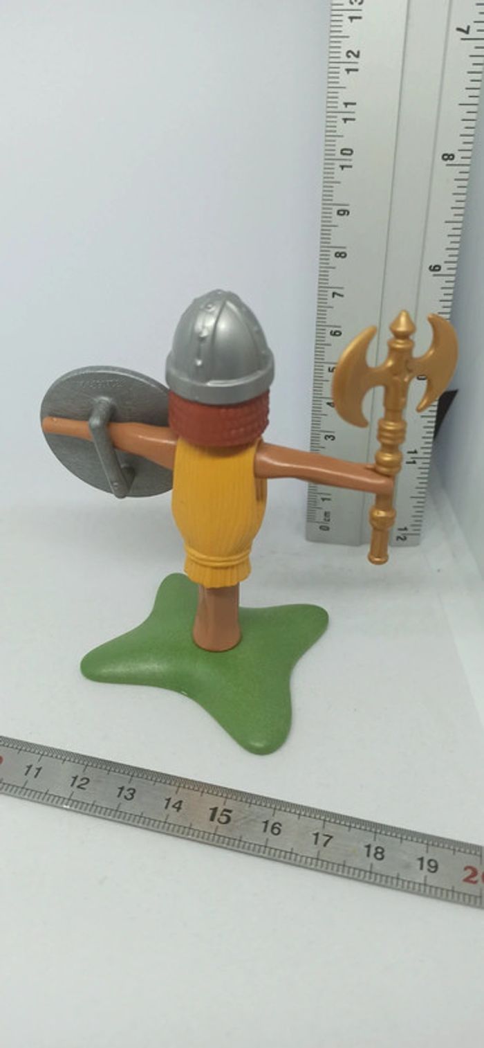 Cible épouvantail chevalier avec bouclier playmobil - photo numéro 2