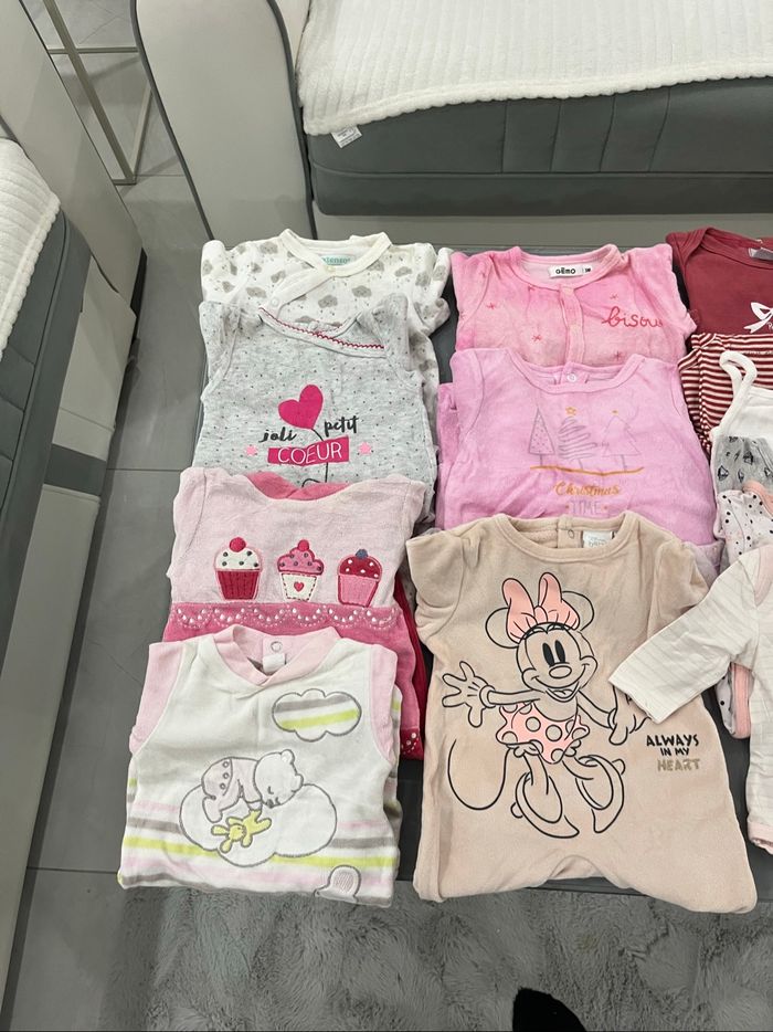 Vêtements bébé fille - photo numéro 2